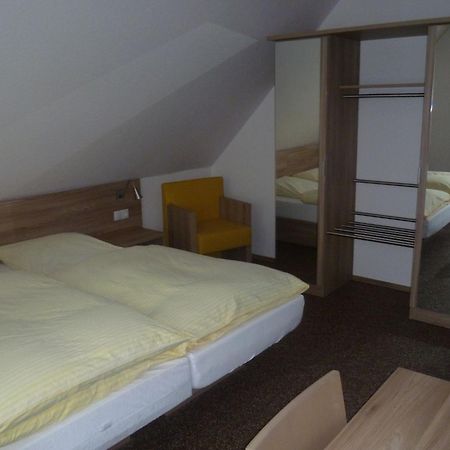 Hotel Thuenenhof Oyten Rum bild